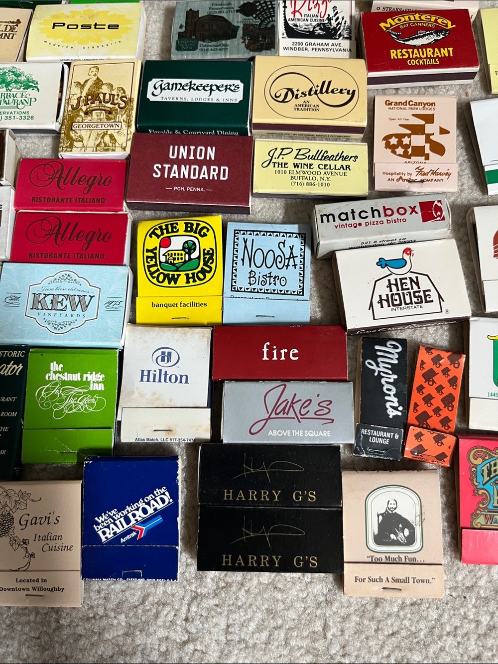 Vintage Matchbook Lot - (65) Assorted Colors - Picture 3 of 6